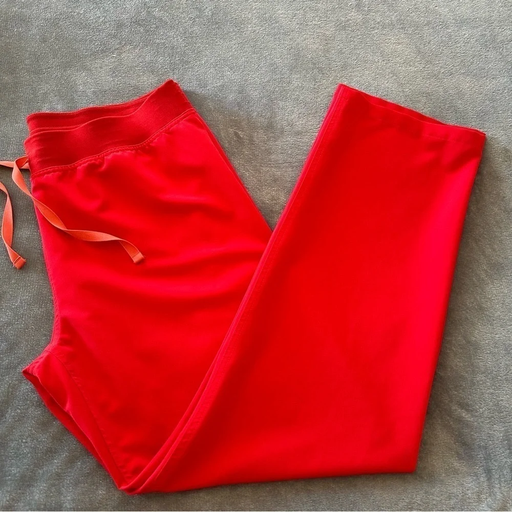 Figs Pisco Basic scarlet Red Straight Leg Scrub Men’s Pants Size L PO 3684